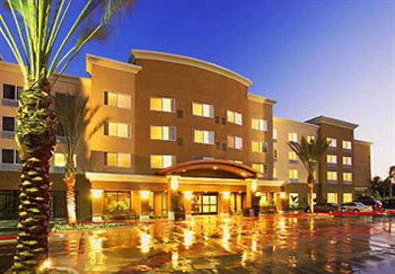 Courtyard By Marriott Anaheim Resort/Convention Center Buitenkant foto